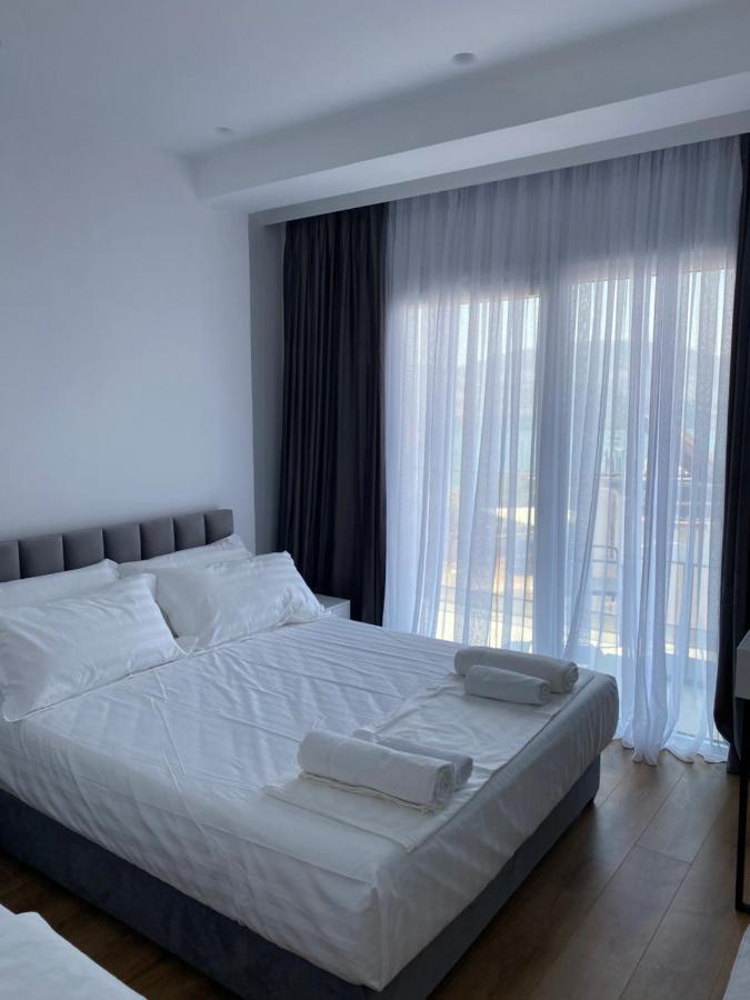 Sea & Lake View Villa Ksamil Exteriér fotografie